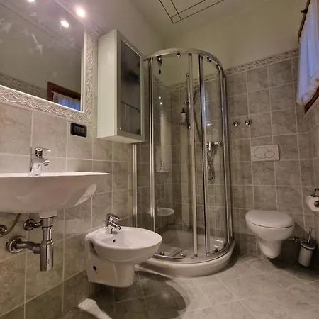 Casa Vittoria Punta Gro Con Piscina